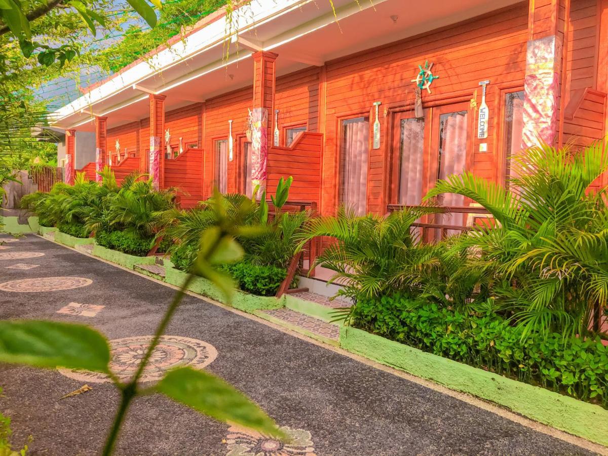 Auora Guest House Nusa Lembongan  Luaran gambar