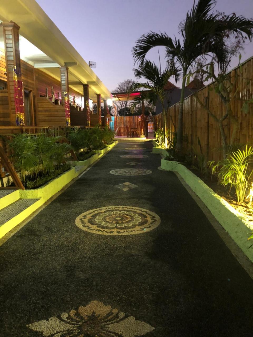 Auora Guest House Nusa Lembongan  Luaran gambar