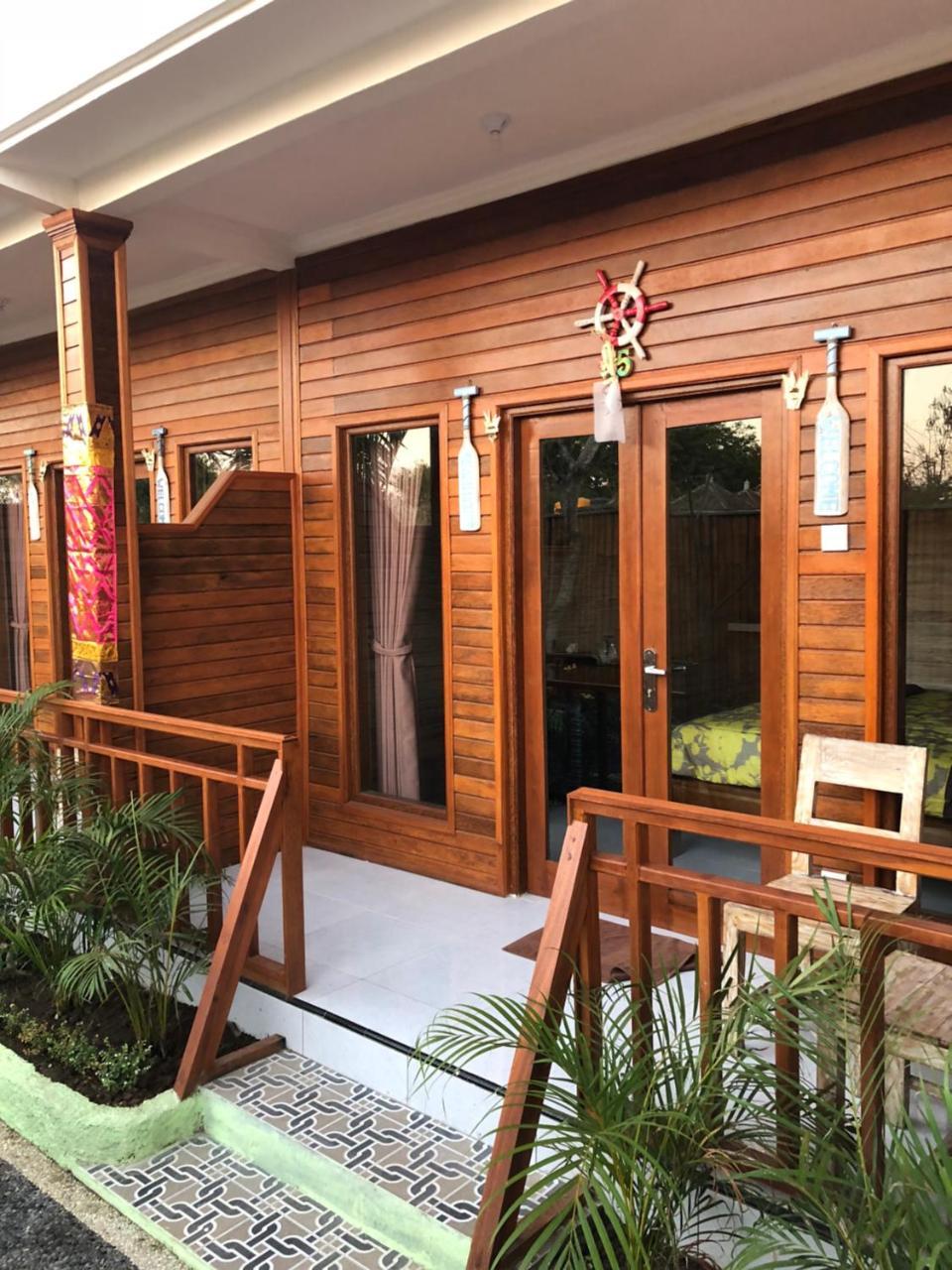 Auora Guest House Nusa Lembongan  Luaran gambar