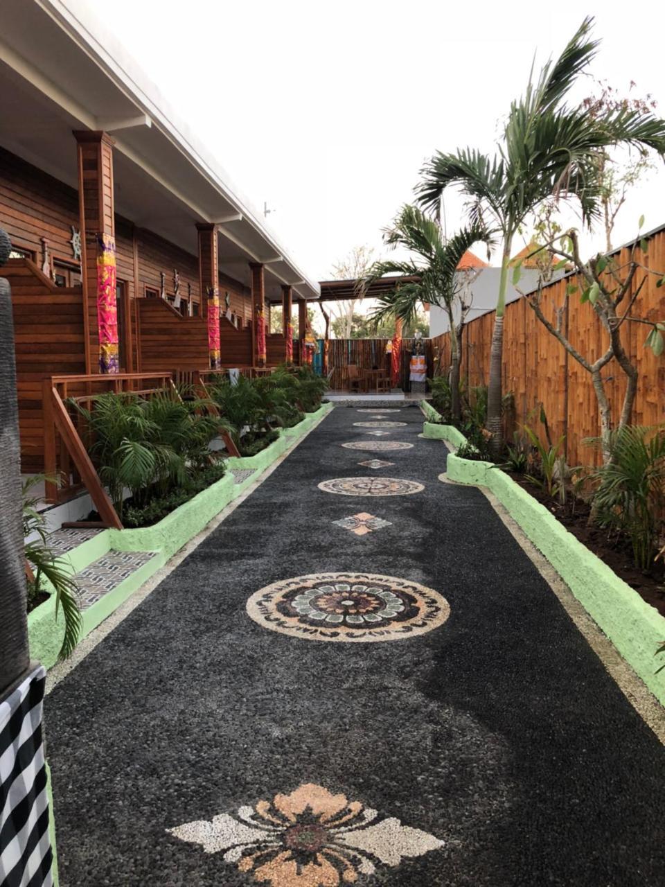 Auora Guest House Nusa Lembongan  Luaran gambar
